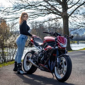 @bikerhoney