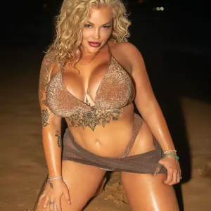 @thecurvygoddess1