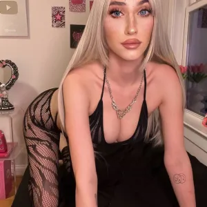 @vipstellaskye